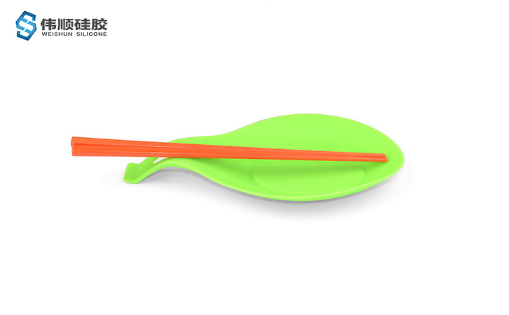 硅膠怎么做出來的,硅膠怎樣成型的,硅膠制品怎么生產(chǎn)的 硅膠怎么做出來的,硅膠怎樣成型的,硅膠制品怎么生產(chǎn)的